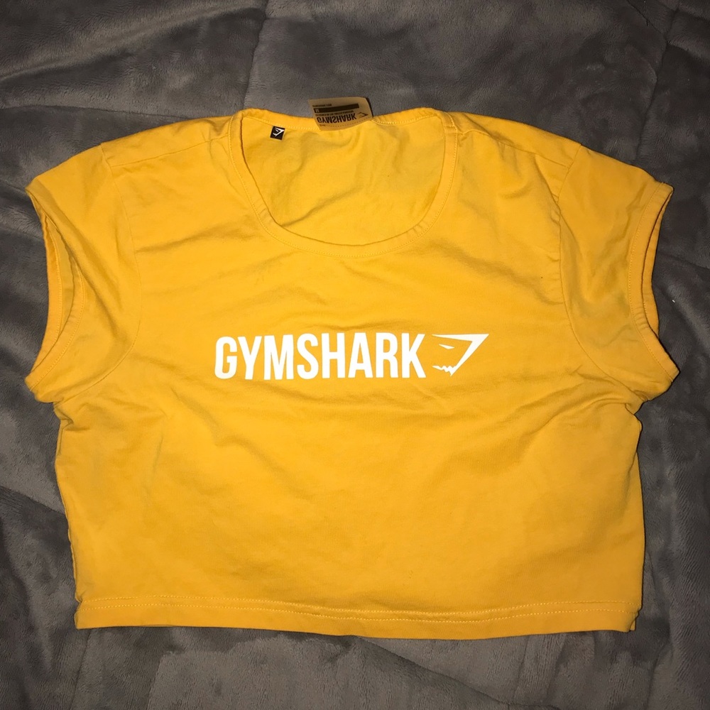 gymshark crop tee